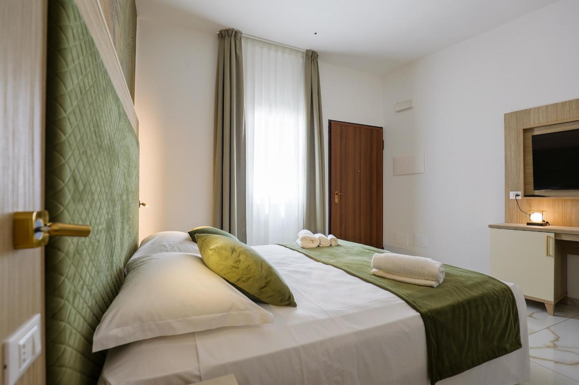 Grotta Saracena Resort Porto Cesareo Exteriér fotografie